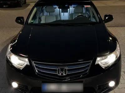Usata Honda Accord 180 CV (132 kW) 2012 Grigio Berlina