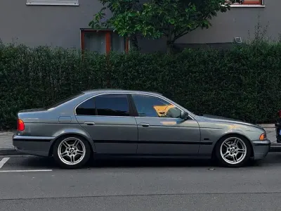 Gebraucht BMW 525 192 PS (141 kW) 2001 Grün Limousine