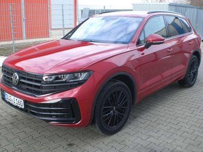 Gebraucht VW Touareg Elegance 286 PS (210 kW) 2023 Rot SUV