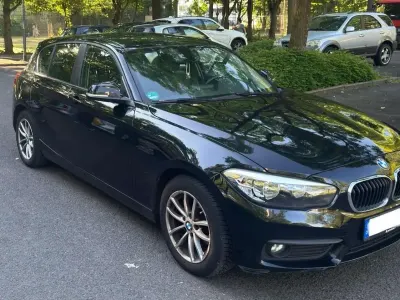 Gebraucht BMW 116 109 PS (80 kW) 2017 Schwarz Kleinwagen