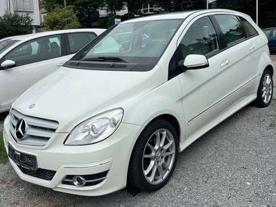 Mercedes B180
