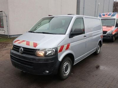 Gebraucht VW T5 140 PS (102 kW) 2014 Silber Van