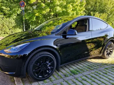 Occasion Tesla Model Y RWD 219 kW (299 ch) 2023 Noir SUV
