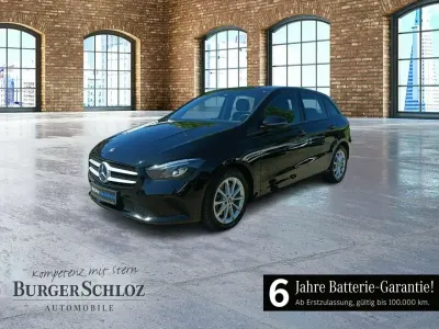 Gebraucht Mercedes E250 160 PS (117 kW) 2022 Unilack nachtschwarz Limousine