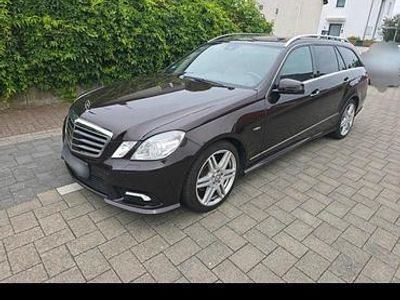 Usata Mercedes E350 AMG 231 CV (169 kW) 2010 Marrone Station wagon