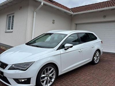 Second-hand Seat Leon ST FR 150 CP (110 kW) 2016 Negru Break