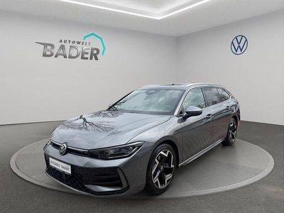 Gebraucht VW Passat R-line 150 PS (110 kW) 2025 Diabasgrau metallic Kombi