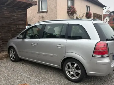 Brugt Opel Zafira 110 HK (80 kW) 2006 Grå MPV