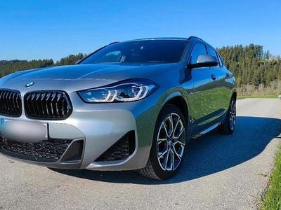Second-hand BMW X2 Shadowline 150 CP (110 kW) 2023 Gri SUV