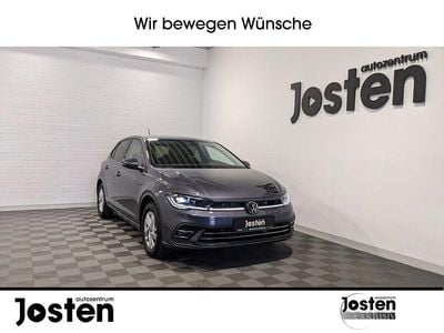 Grau Gebraucht 2024 VW Polo Style Limousine | 22.470 € (Guter Preis)