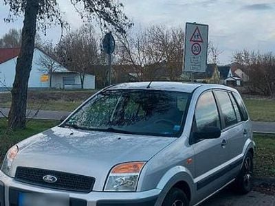 Gebraucht Ford Fusion 101 PS (74 kW) 2009 Grau Kleinwagen