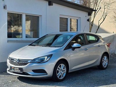 Gebraucht Opel Astra Edition 125 PS (91 kW) 2017 Silber Limousine