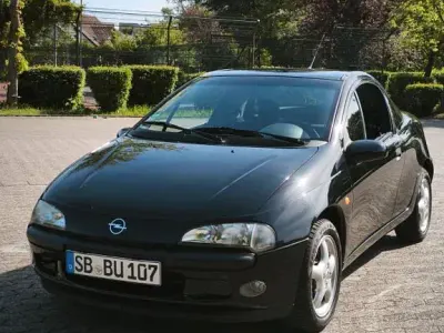 Gebraucht Opel Tigra 90 PS (66 kW) 1996 Schwarz Coupé