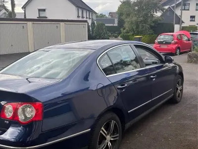 Gebraucht VW Passat 116 PS (85 kW) 2005 Blau Limousine