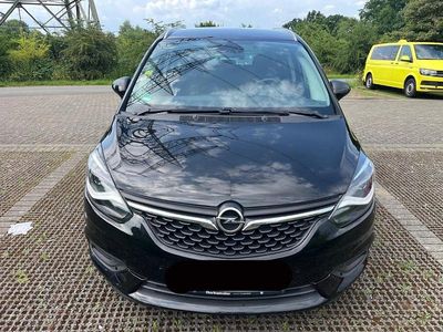 Opel Zafira Tourer