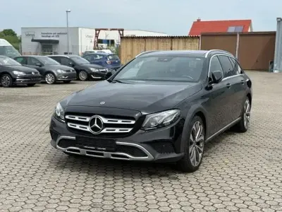 Gebraucht Mercedes E220 All-Terrain 194 PS (142 kW) 2017 Schwarz Kombi