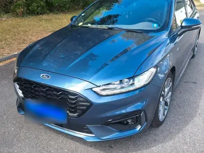Gebraucht Ford Mondeo ST-Line 190 PS (139 kW) 2020 Blau Kombi