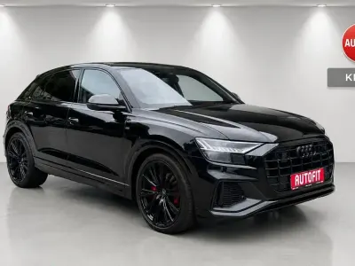 Gebraucht Audi Q8 S-Line 286 PS (210 kW) 2023 Schwarz SUV