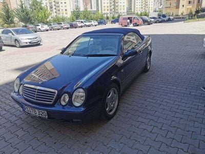 Mercedes CLK320