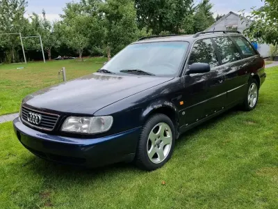 Gebraucht Audi A6 140 PS (102 kW) 1996 Blau Kombi
