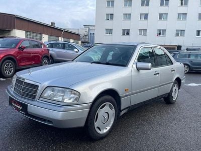 Silber Gebraucht 1995 Mercedes C180 Elegance Limousine | 6.990 €
