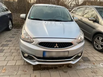 Gebraucht Mitsubishi Space Star 70 PS (51 kW) 2017 Grau Kleinwagen