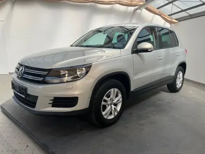 Gebraucht VW Tiguan Trendline 140 PS (102 kW) 2013 Silber SUV