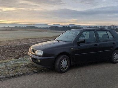 Gebraucht VW Golf III Family 75 PS (55 kW) 1997 Schwarz Limousine