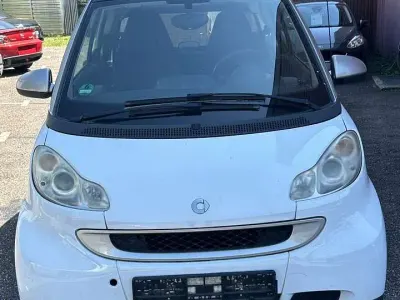 Gebraucht Smart ForTwo Coupé 71 PS (52 kW) 2010 Coupé