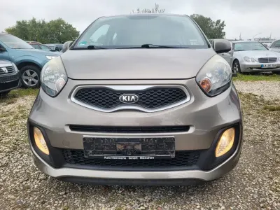 Gebraucht Kia Picanto 69 PS (50 kW) 2014 Silber Kleinwagen