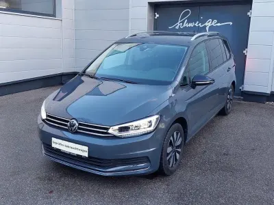 Gebraucht VW Touran Comfortline 150 PS (110 kW) 2025 Grau Van / Kleinbus