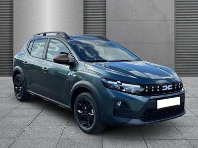 Neu Dacia Sandero Extreme 122 PS (89 kW) 2026 Zedergrün SUV