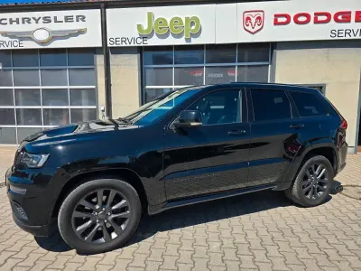 Gebraucht Jeep Grand Cherokee 250 PS (183 kW) 2020 Schwarz SUV