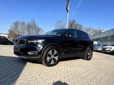 Gebraucht Volvo XC40 Momentum 197 PS (144 kW) 2021 Black stone SUV