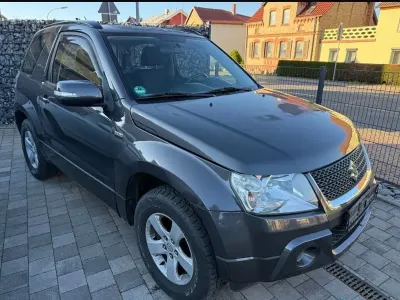 Gebraucht Suzuki Grand Vitara Comfort 129 PS (94 kW) 2011 Grau SUV