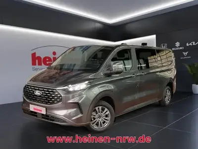 Usata Ford Tourneo Custom Titanium 136 CV (100 kW) 2025 Grigio Furgone