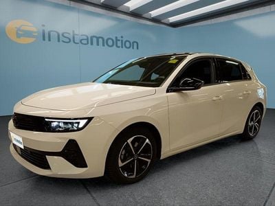 Używany Opel Astra 131 KM (96 kW) 2025 Biały Sedan/Limuzyna