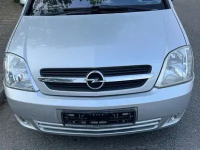 Gebraucht Opel Meriva Edition 101 PS (74 kW) 2005 Silber Van / Kleinbus