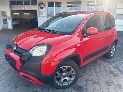 Gebraucht Fiat Panda Cross Cross 69 PS (50 kW) 2022 Rot Kleinwagen