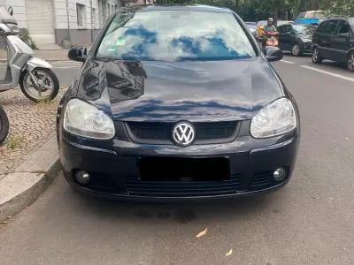 Gebraucht VW Golf V 102 PS (75 kW) 2008 Schwarz Kleinwagen