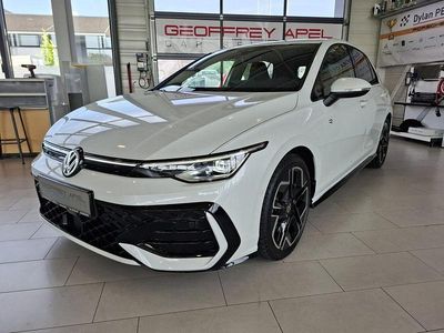 Gebraucht VW Golf VIII R-line 150 PS (110 kW) 2025 Weiß Limousine