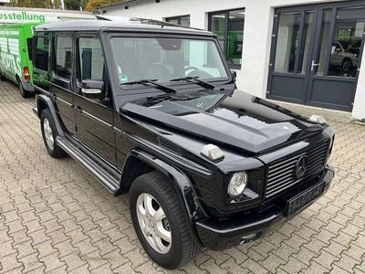 Mercedes G320