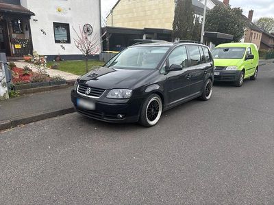 Gebraucht VW Touran 150 PS (110 kW) 2004 Schwarz Van / Kleinbus