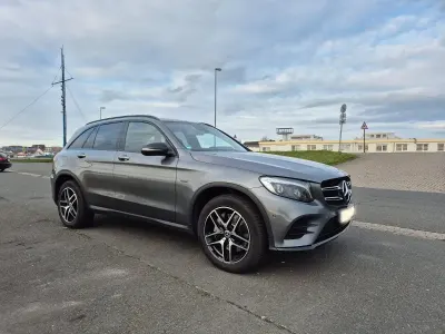 Używany Mercedes GLC350 AMG line 320 KM (235 kW) 2018 Szary SUV