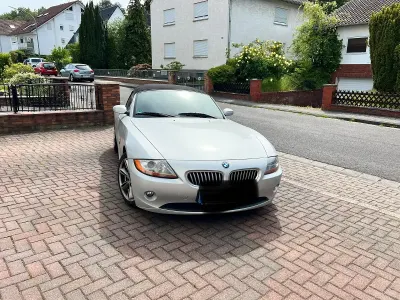 Gebraucht BMW Z4 231 PS (169 kW) 2003 Silber Cabrio