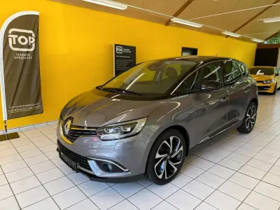 Gebraucht Renault Scénic IV Bose Edition 140 PS (102 kW) 2018 Grau kng + schwarz gne Van / Kleinbus