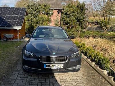 Gebraucht BMW 525 Sport Line 218 PS (160 kW) 2012 Grau Kombi