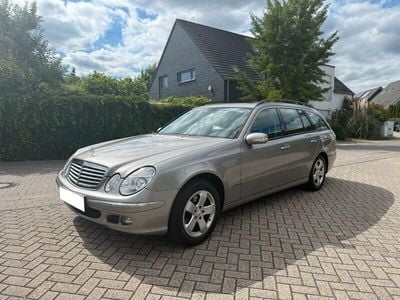 Mercedes E220