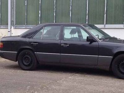 gebraucht Mercedes E300 | D w124