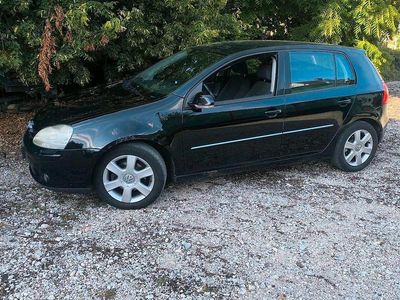 VW Golf V